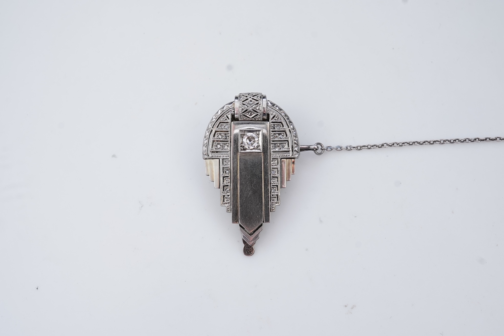 An Art Deco diamond clip brooch, 1930s